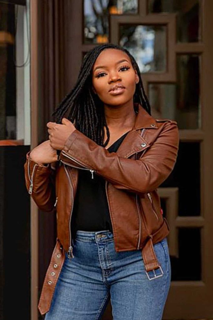 Lola Adesina black influencer