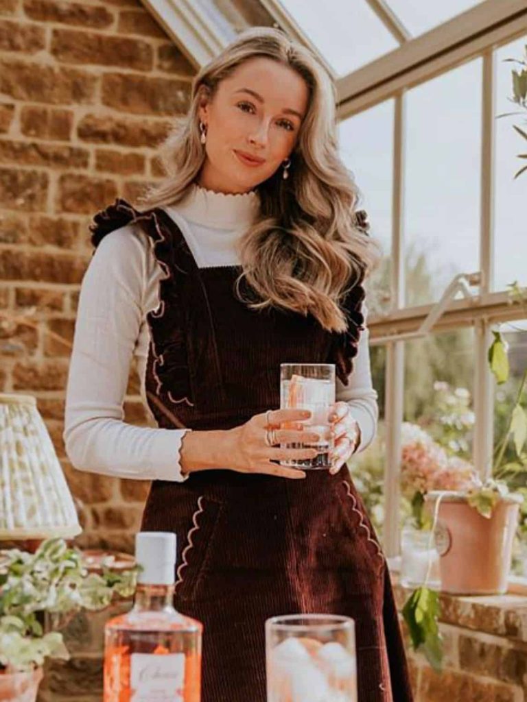 Farm fancy ruffle dungarees 