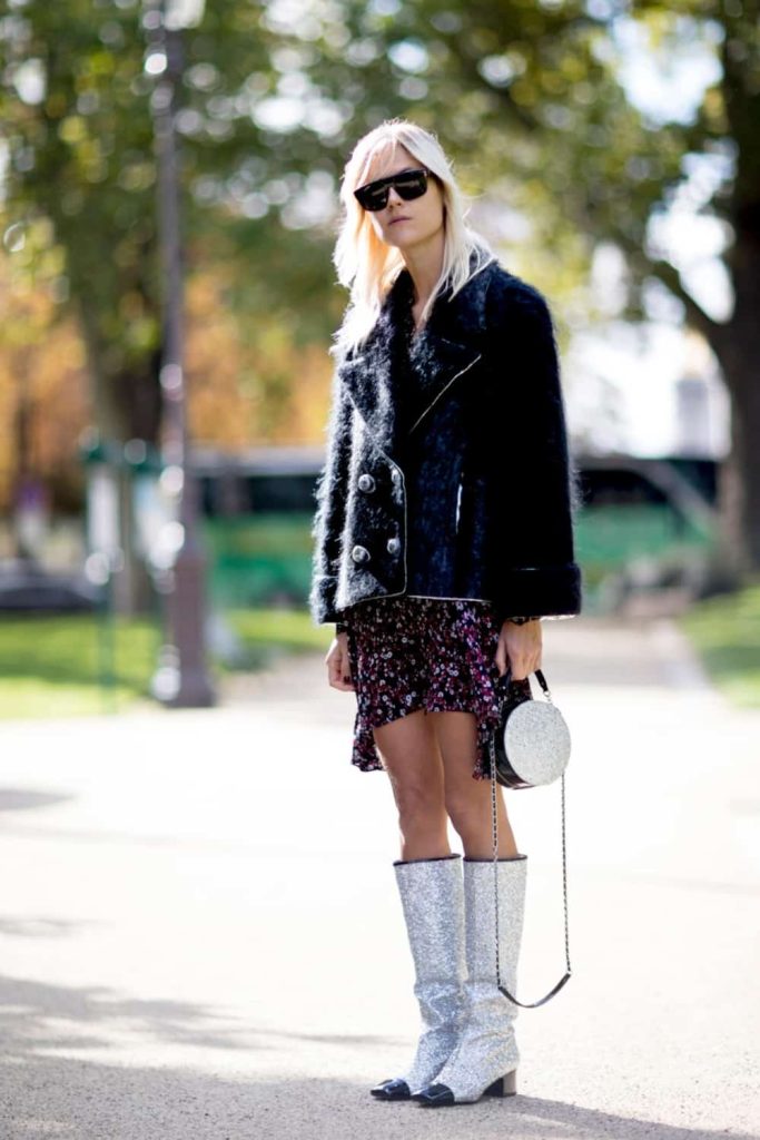 RHINESTONE BOOTS AS POP OF COLOUR