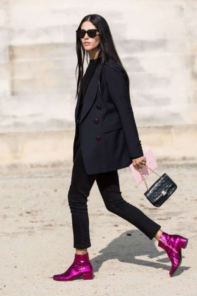 RHINESTONE BOOTS AS POP OF COLOUR