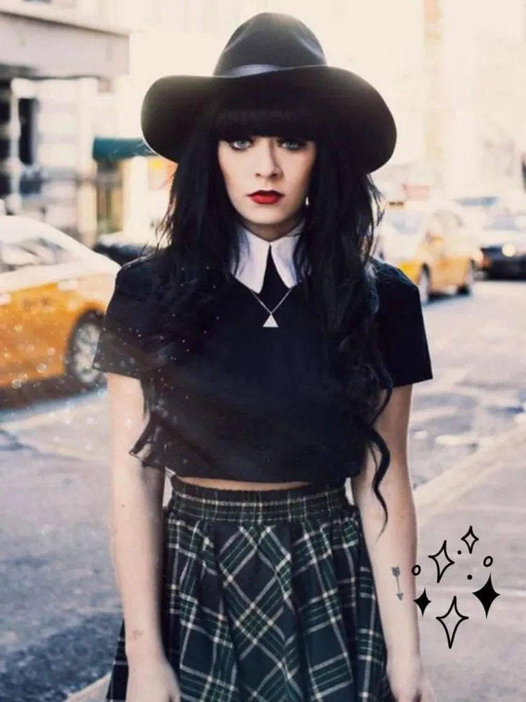 Casual modern witch outfit