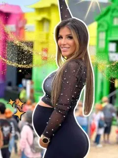 Pregnancy festival outfits